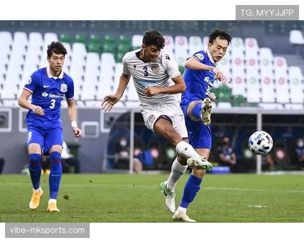 埃德森神勇扑救力保球门，助球队强势逆转取胜